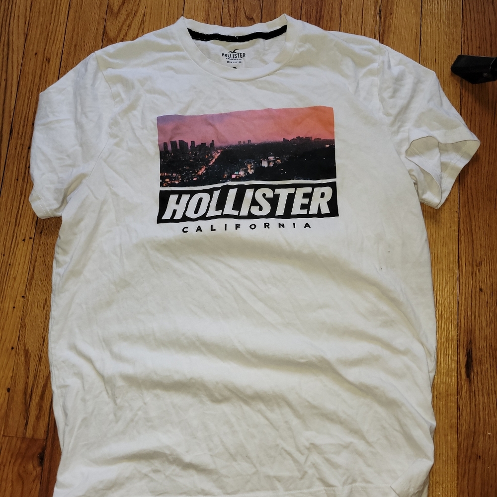 Hollister California T-Shirt
